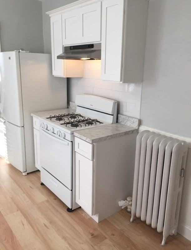 17 Coburn St - Photo 3 of 12