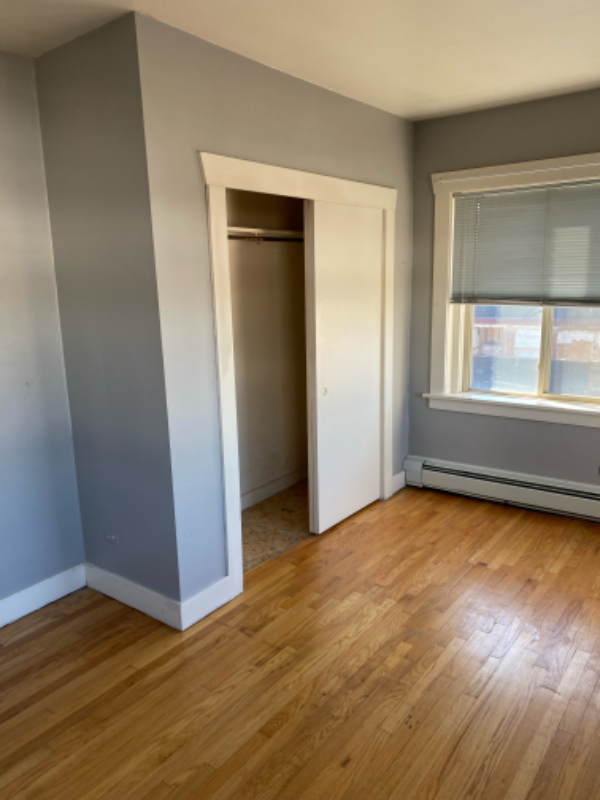 1302 S Pearl St #1 - Photo 5 of 10