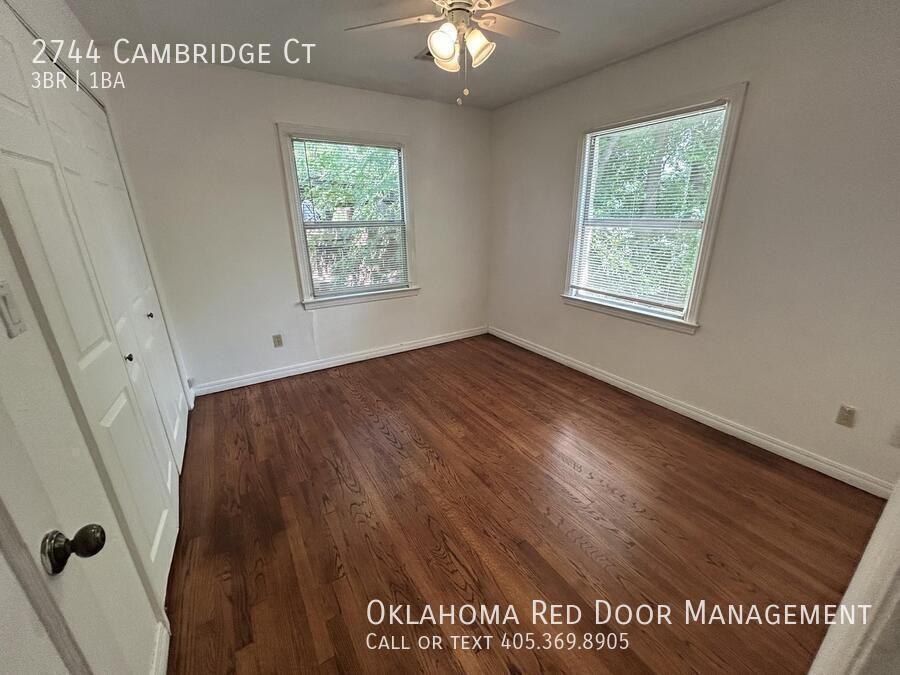 2744 Cambridge Ct - Photo 6 of 13