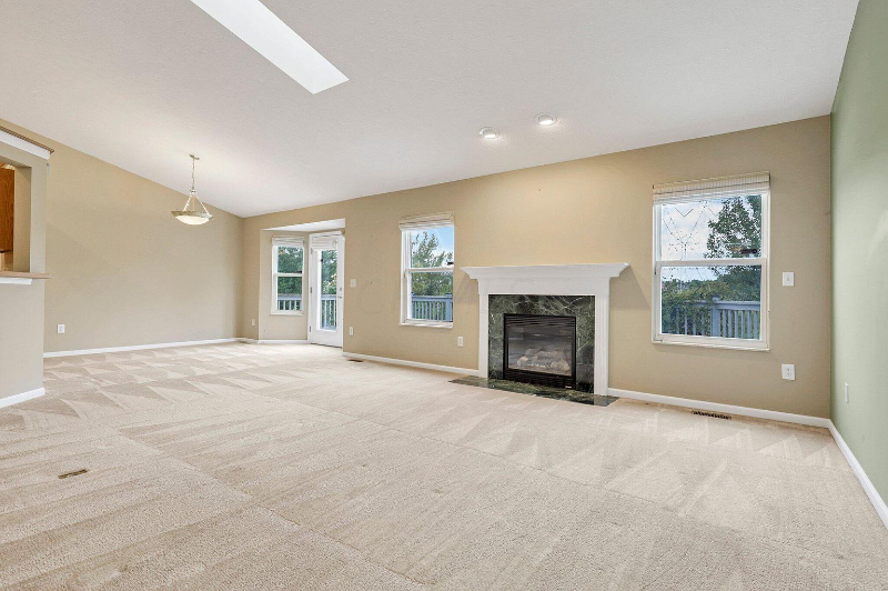 2691 Abbey Knoll Dr - Photo 7 of 41