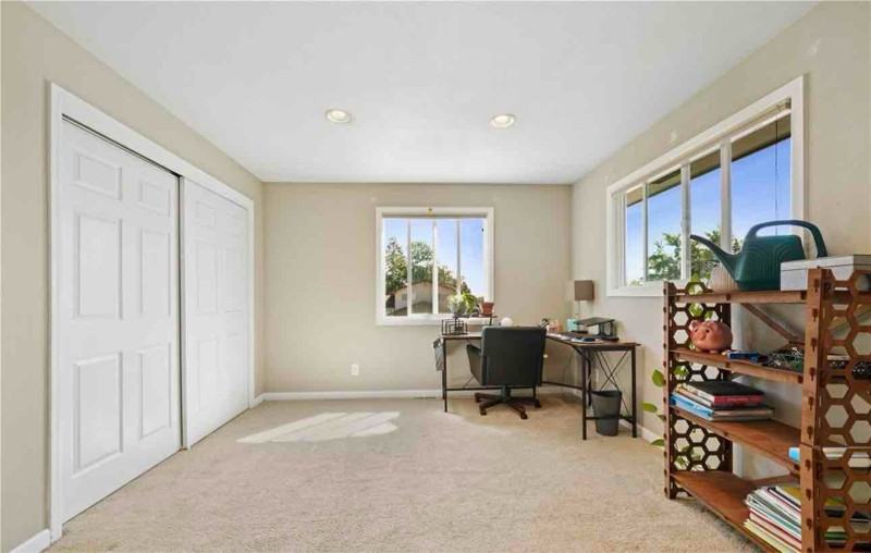 885 S Miller St - Photo 7 of 12