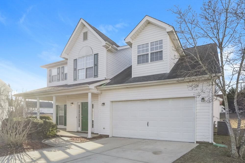 2700 Hampton View Ct - Photo 4 of 20