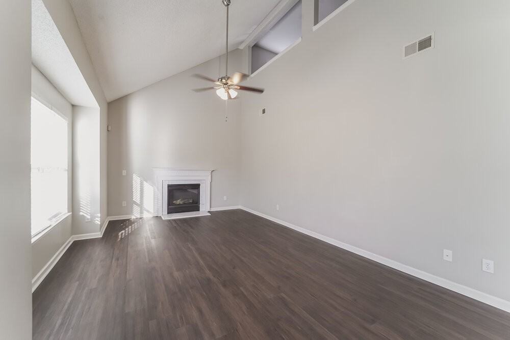 2700 Hampton View Ct - Photo 7 of 20