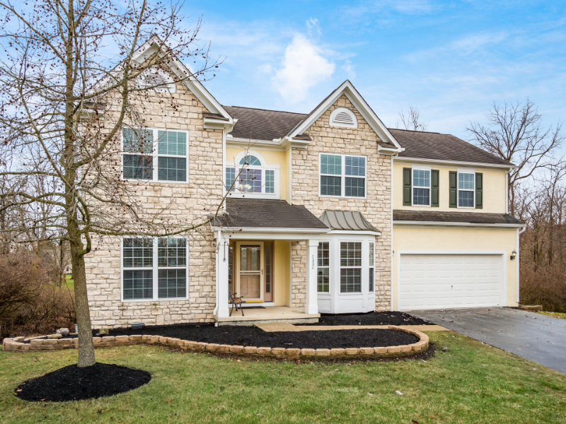 7302 Claddaugh Ln - Photo 4 of 50