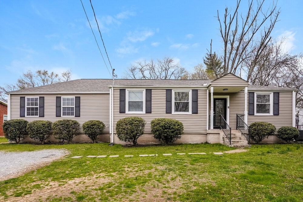 123 Ray Ave