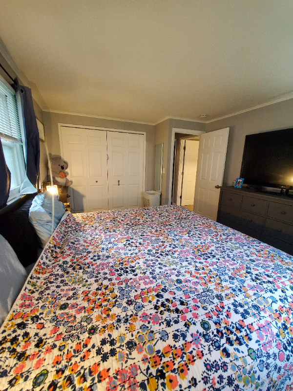 135 Whitlock St - Photo 7 of 14