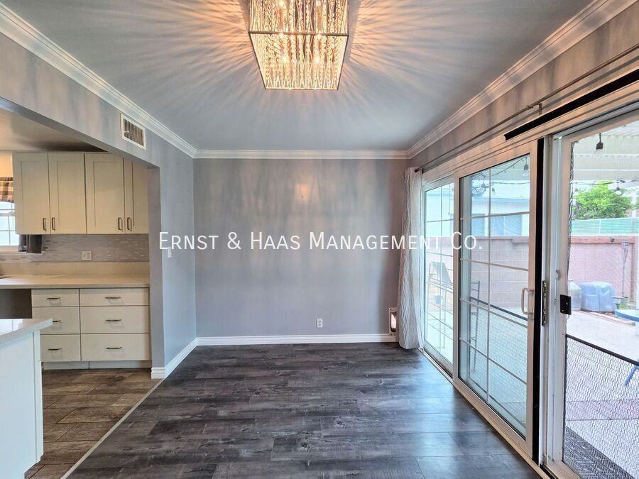 8131 San Mateo Cir - Photo 7 of 26