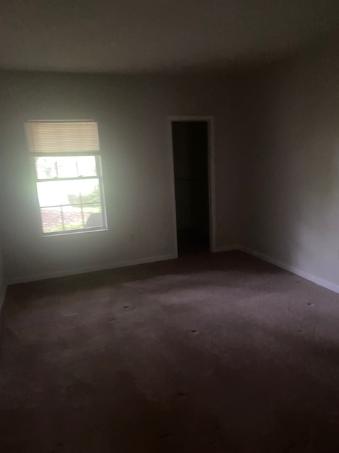 601 Christopher Dr - Photo 6 of 11