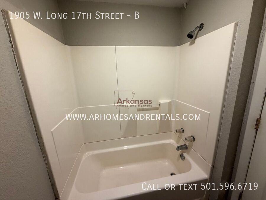 1905 W Long 17th St #B - Photo 7 of 12
