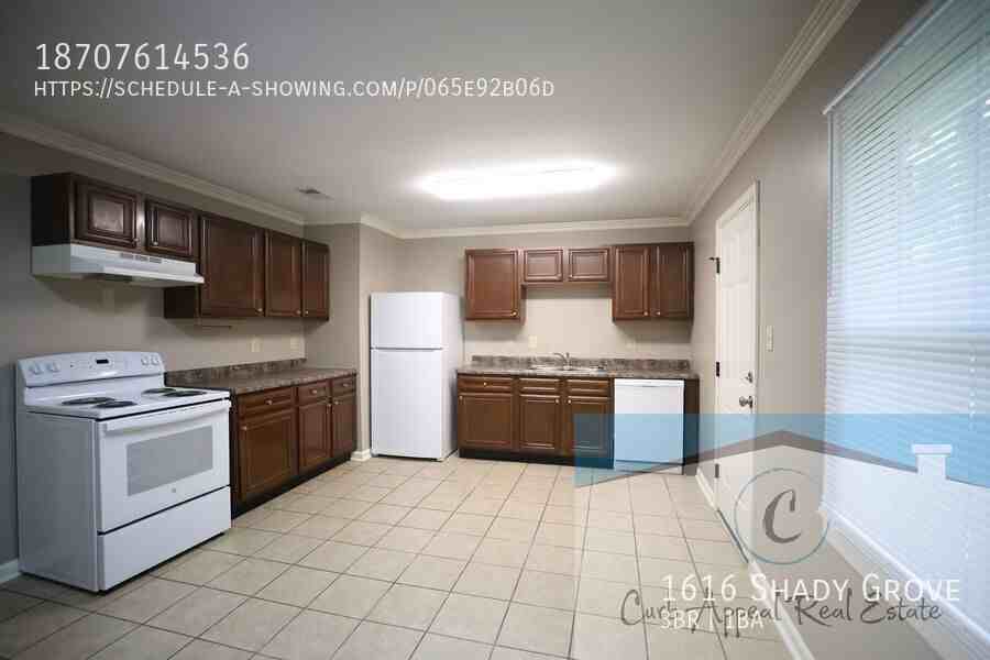 1616 Shady Grove Rd - Photo 7 of 11