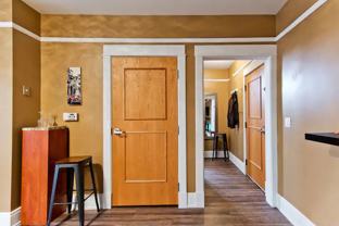 105 W 4th St #1 - Photo 1 of 1