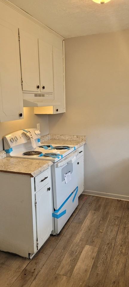 100 Highland Forest Dr #D - Photo 3 of 7