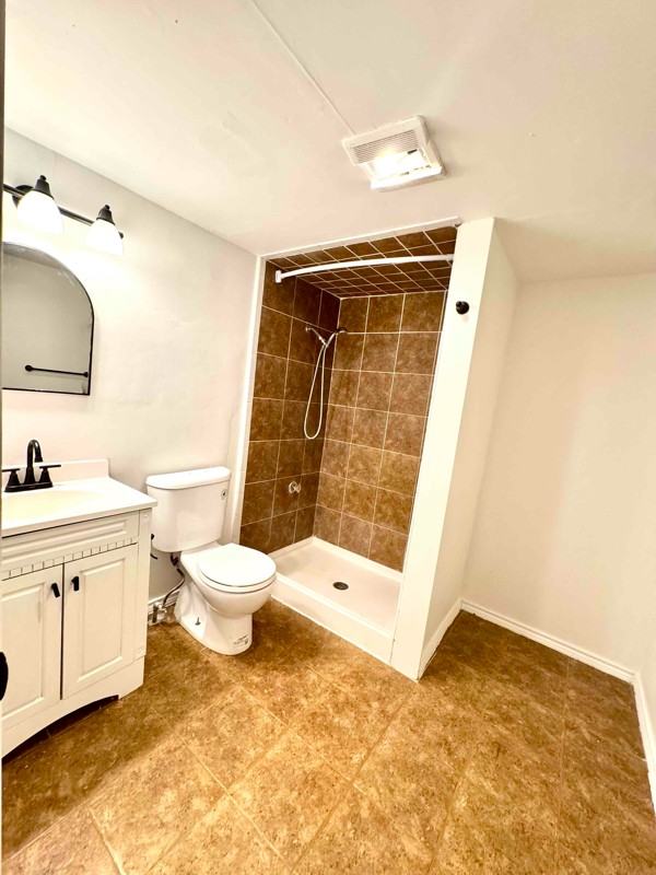 610 Fenfield Ave #A - Photo 6 of 18