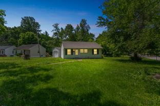 300 Estridge Rd - Photo 1 of 1