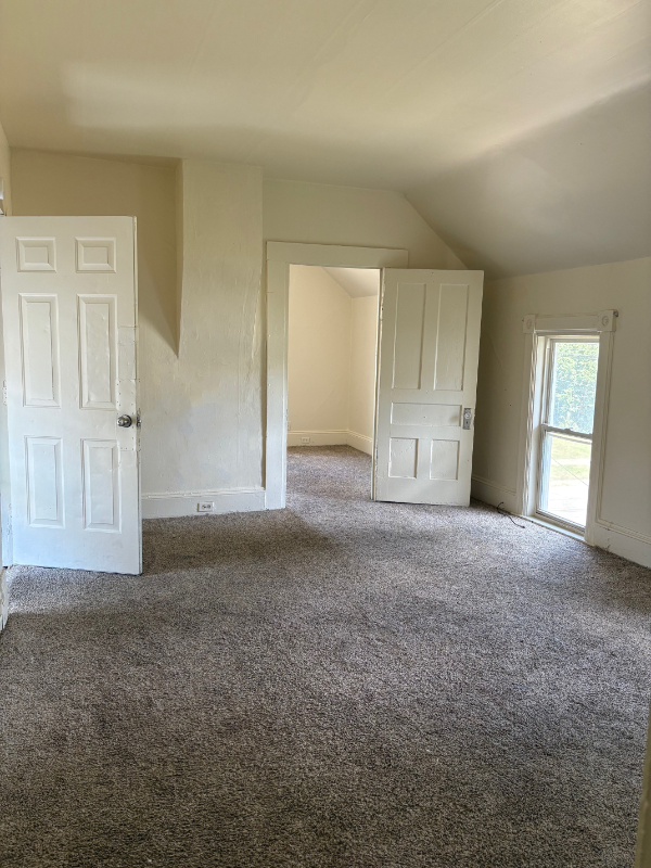337 W Biddle St #2 - Photo 2 of 9