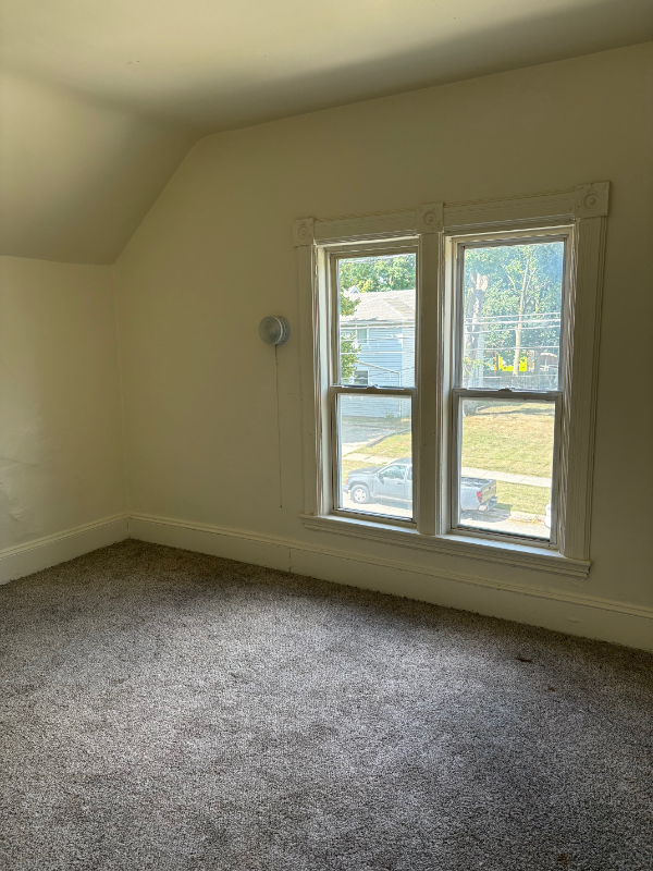 337 W Biddle St #2 - Photo 4 of 9