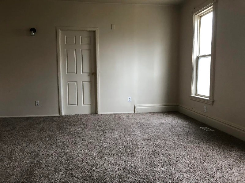 337 W Biddle St #2 - Photo 7 of 9
