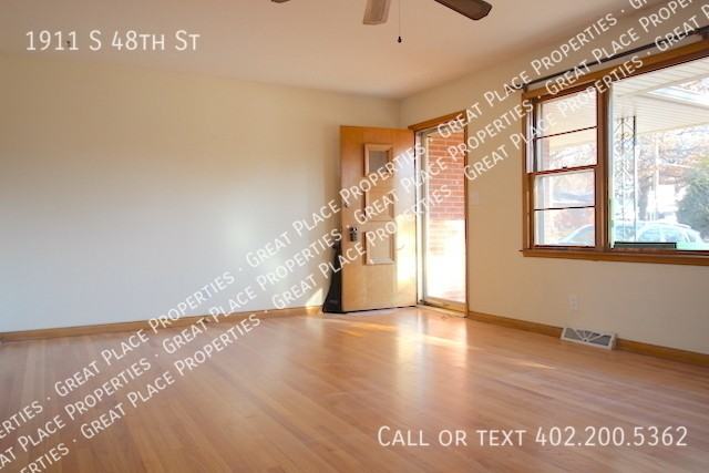 1911 S 48th St - Photo 5 of 28