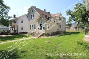 featured image of 1626 B St #A