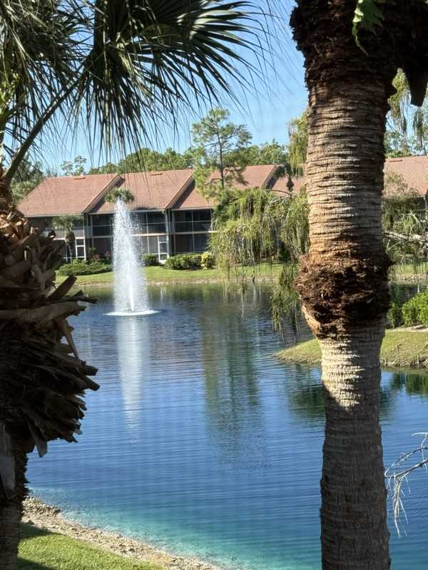 1635 Windy Pines Dr - Photo 3 of 30