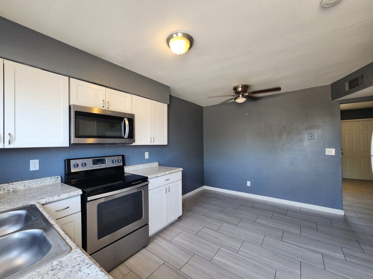 143 S Doran Bldg G #102 - Photo 2 of 20