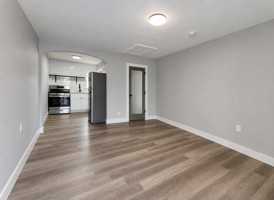 featured image of 2001 Biehn St #5