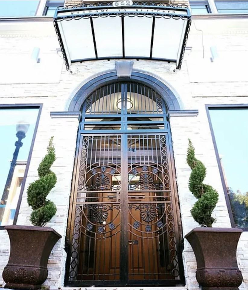 662 Bleecker St
