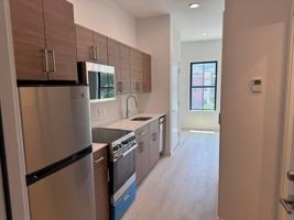 featured image of 1200 Capitol St