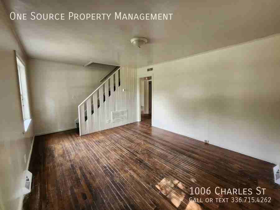 1006 Charles St - Photo 5 of 13