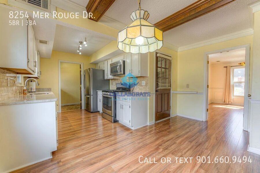 8254 Mer Rouge Dr - Photo 4 of 29