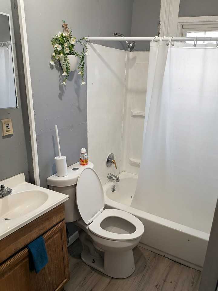 4020 Dryden Ave #4030DRYDEN - Photo 6 of 17