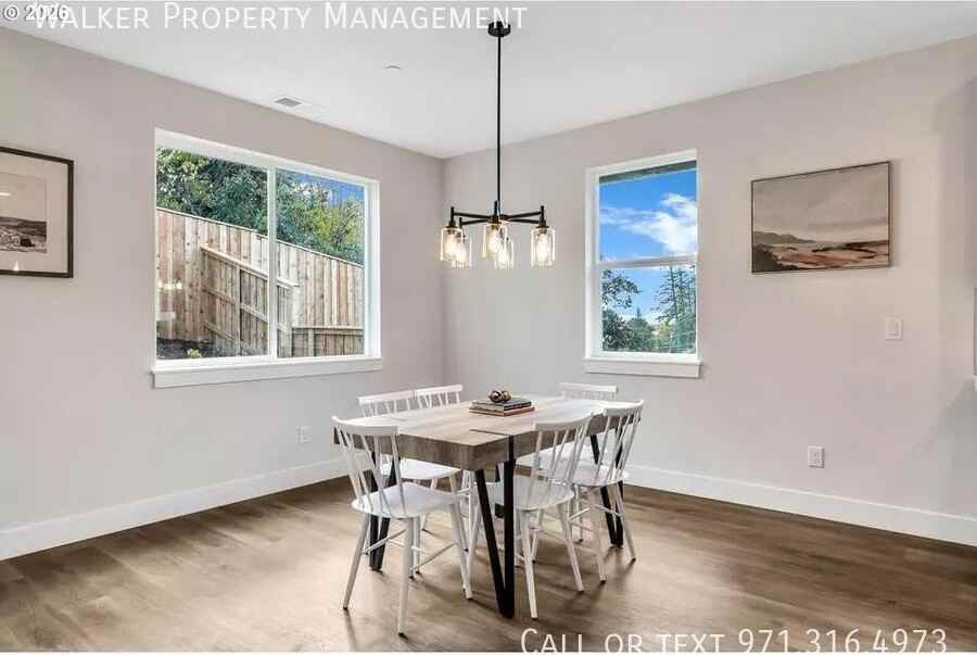 996 E Rork Ct - Photo 6 of 24