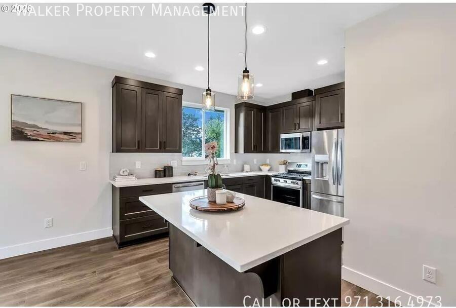 996 E Rork Ct - Photo 7 of 24
