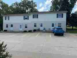 featured image of 2909 Hemlock Dr #2911