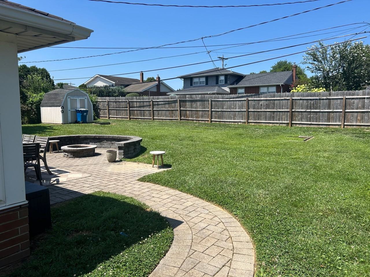1107 Ipswich Dr - Photo 3 of 20