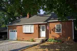 featured image of 692 Brookdale Dr