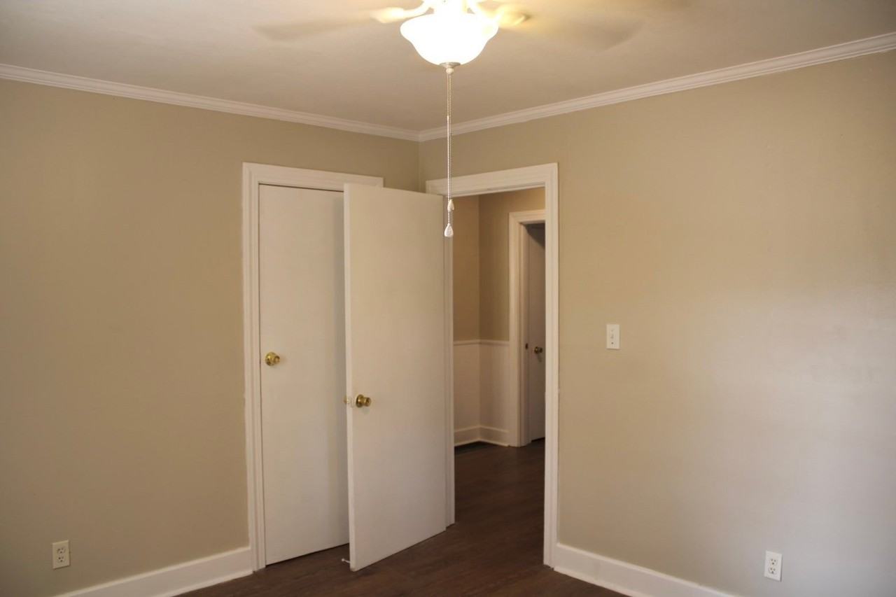 692 Brookdale Dr - Photo 7 of 20