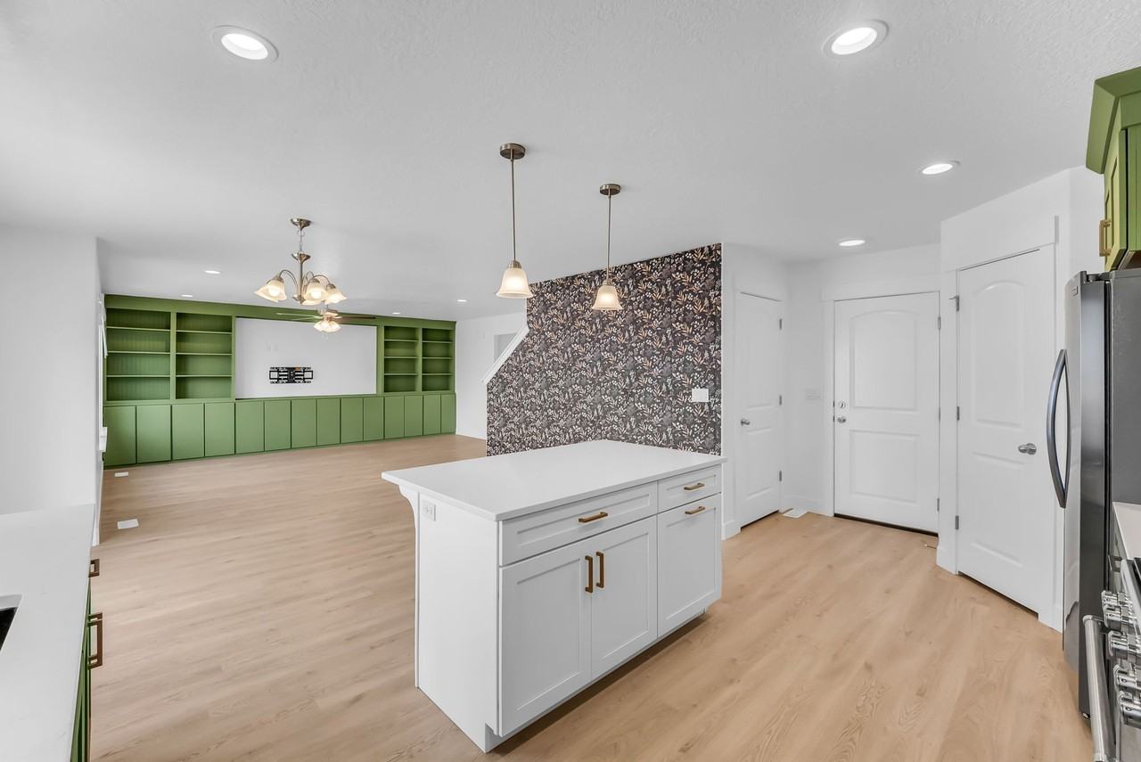 6676 W Ipswitch Way - Photo 7 of 20
