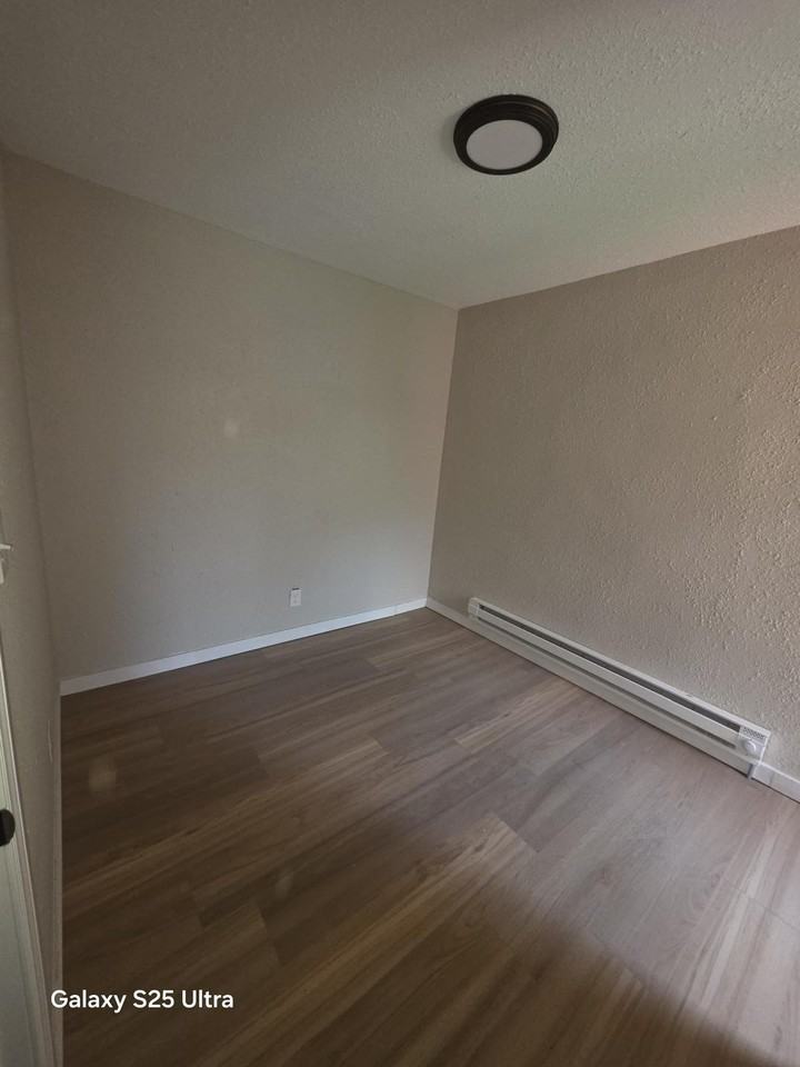 6 Gordon Pl - Photo 5 of 15