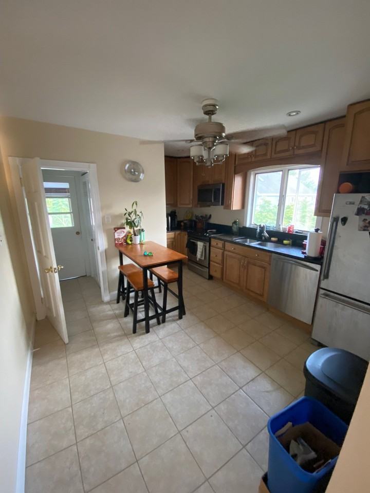 80 Hillsdale Rd #2 - Photo 7 of 18