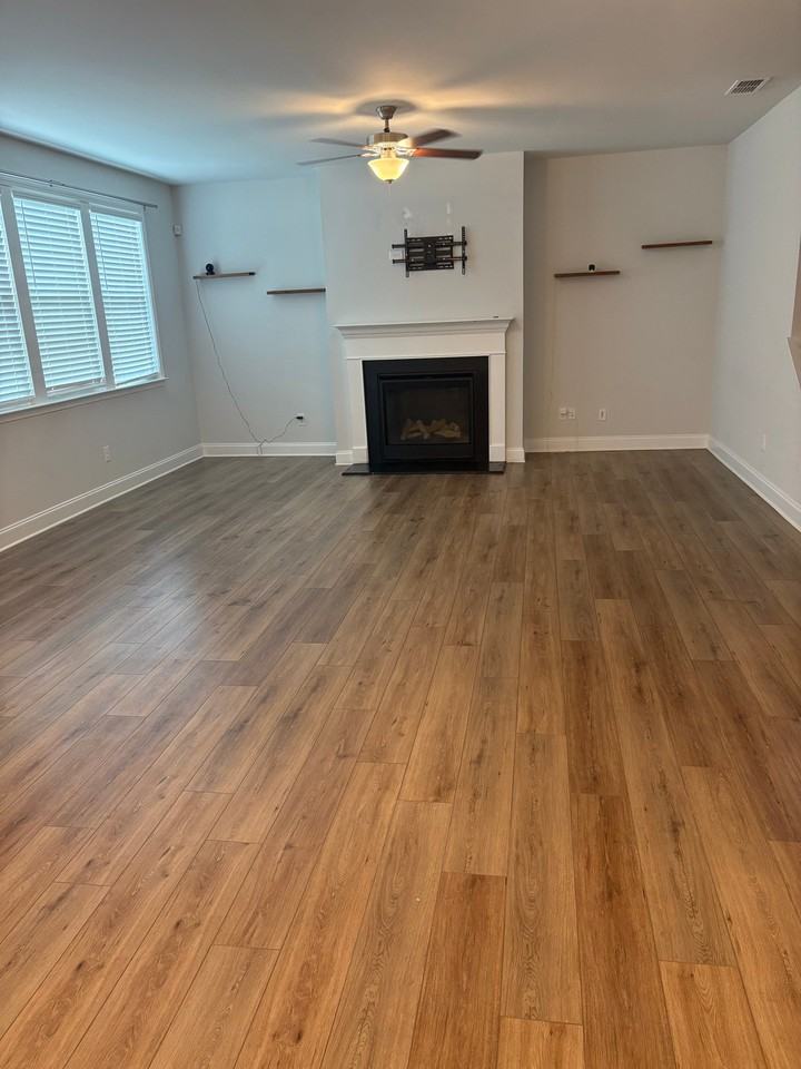 3477 Spruce Way Sw - Photo 5 of 16