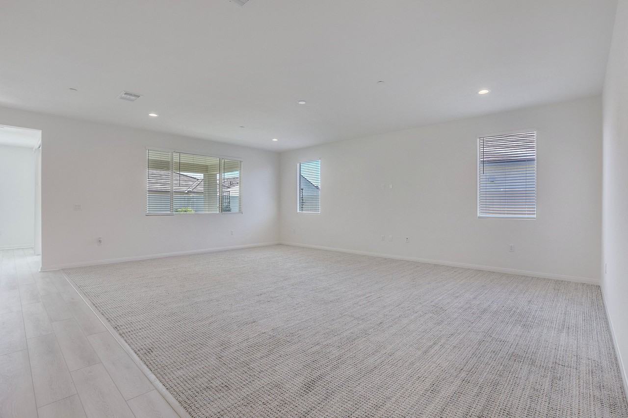 29587 Fortitude Dr - Photo 2 of 20