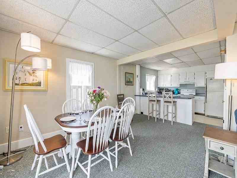 281 Beach Ave #2 - Photo 6 of 10