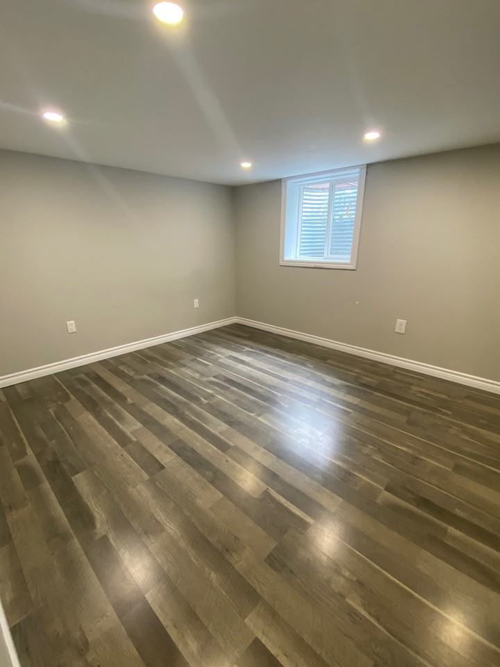 1201 Afton Dr #4 - Photo 3 of 6