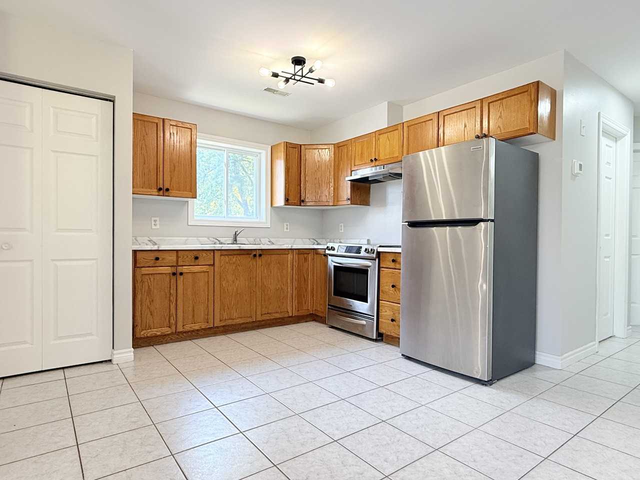 2397 Pillette Rd - Photo 3 of 17