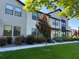 220 W Spring Creek Pkwy #1 - Photo 1 of 1
