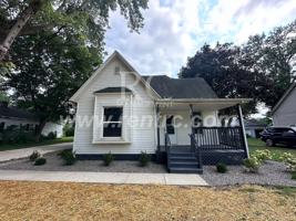 featured image of 8 E South St #E