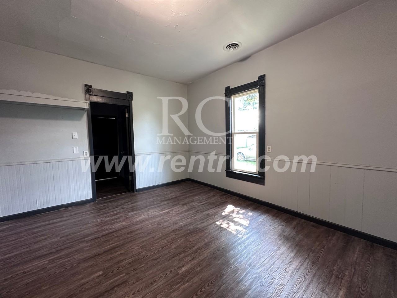 8 E South St #E - Photo 3 of 19