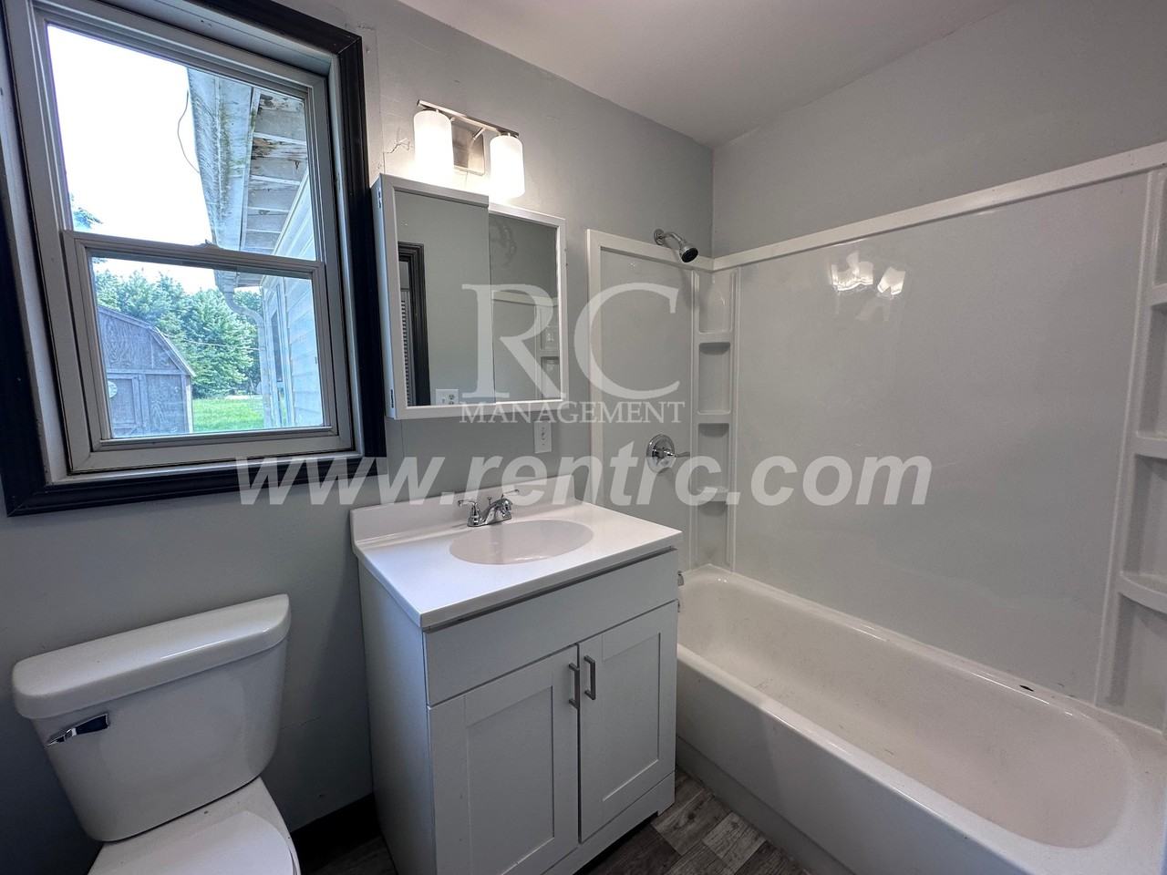 8 E South St #E - Photo 4 of 19