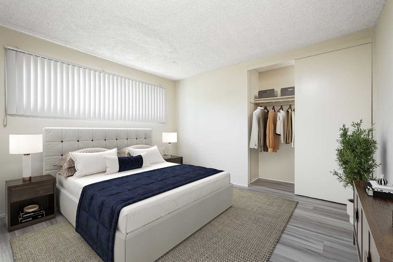 530 N Wilson Ave #15 - Photo 6 of 7